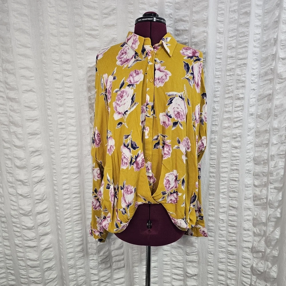 Umgee Top Yellow Pink Floral Drape Crossover Twist Hem Blouse Top Button Front